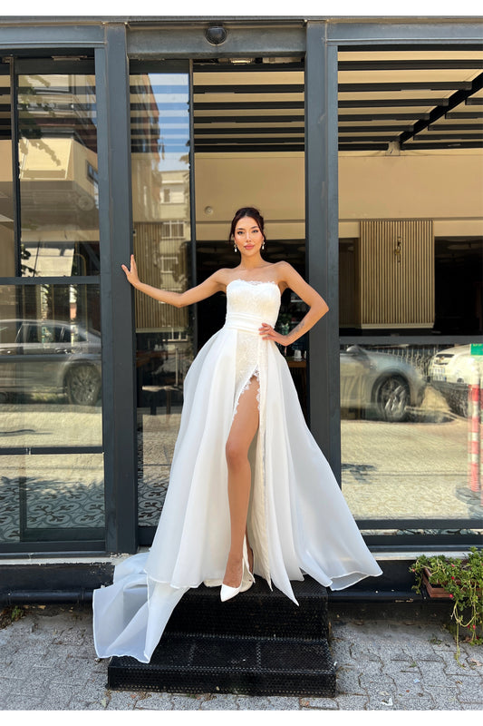 Yırtmaçlı Fransız Dantel Gelinlik