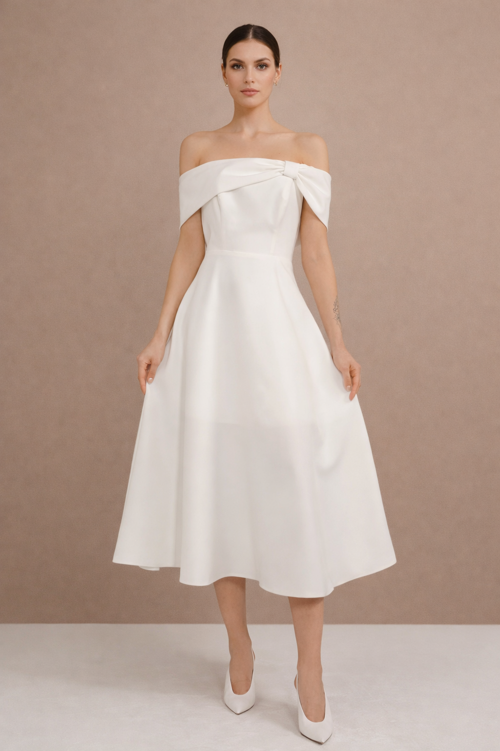 Madonna Yaka Midi Boy Elbise