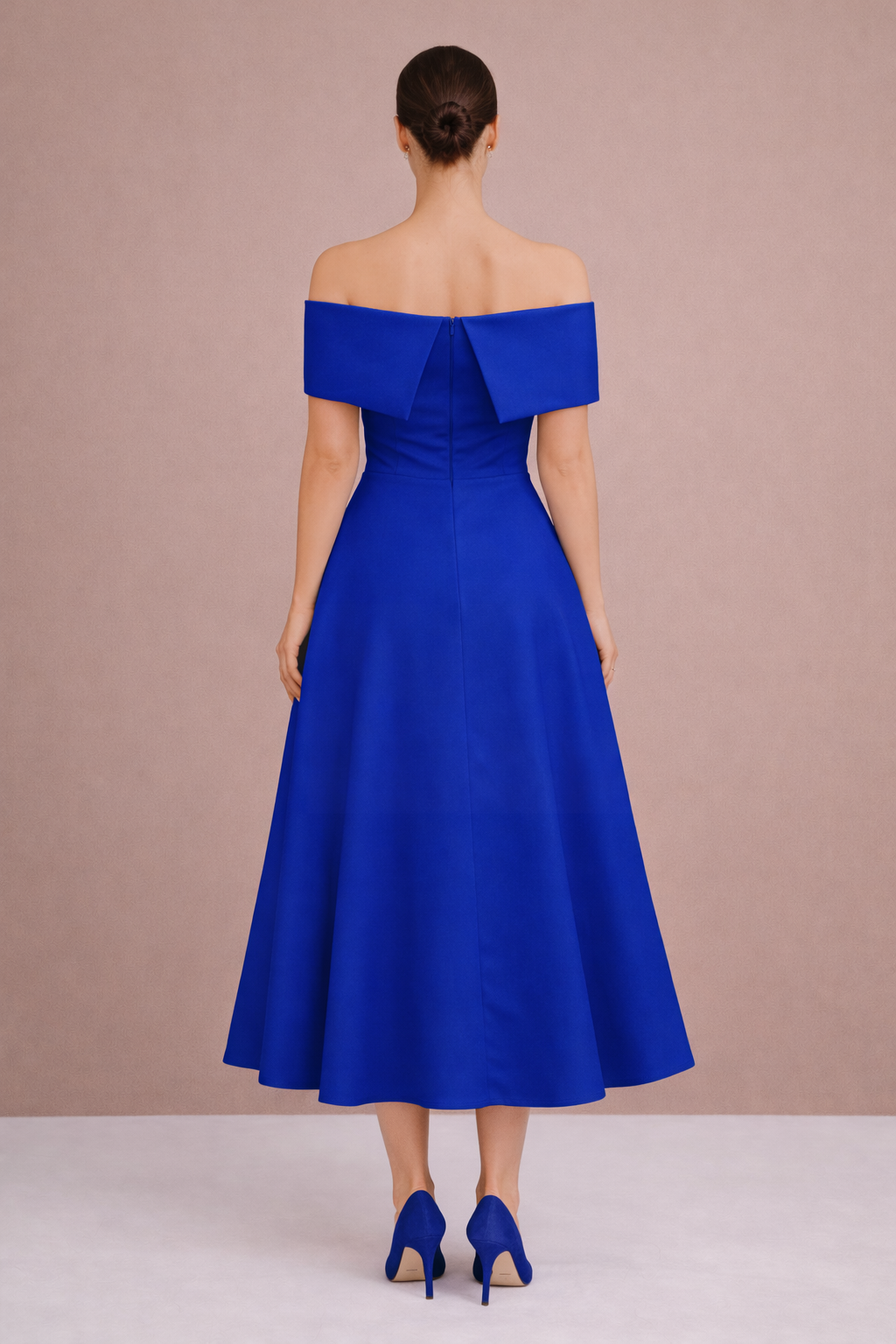 Madonna Yaka Midi Boy Elbise